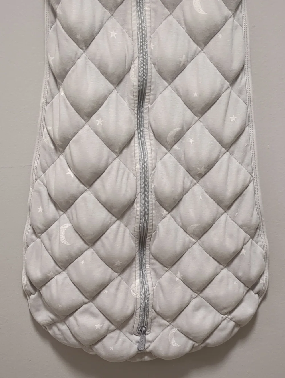 SMOOCH Babies HugMe Baby Infant Quilted Sleep Sack Gray White - Size 6-12 Months